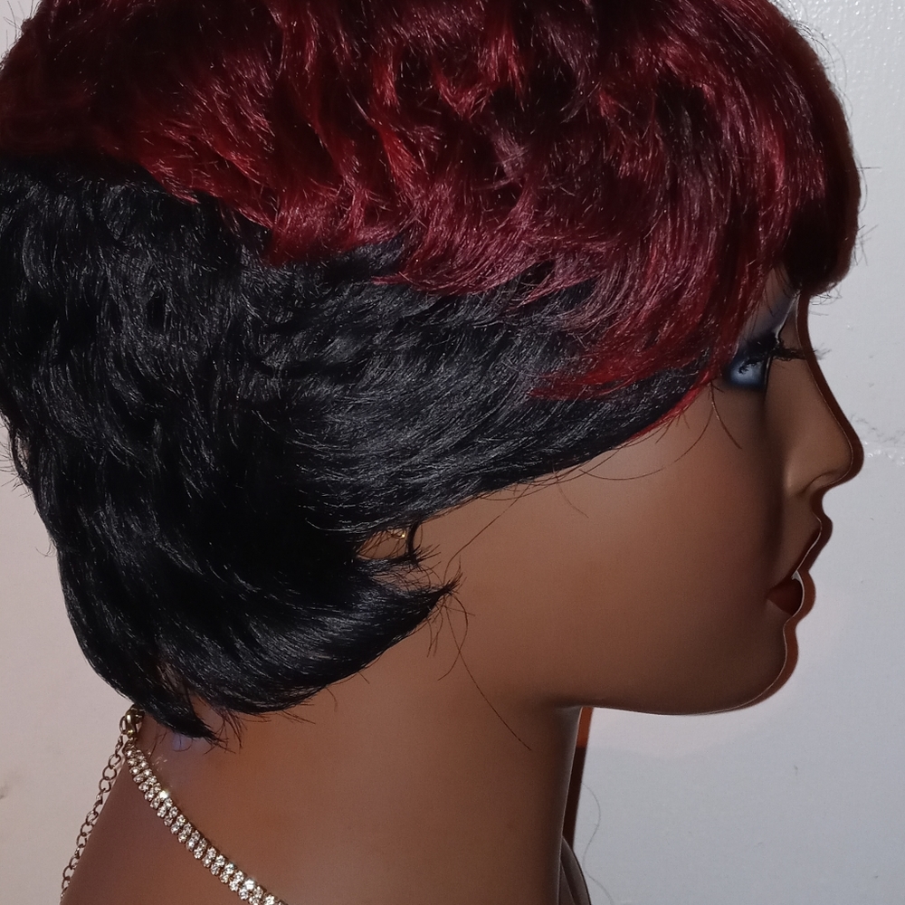 Short pixie cut wig - Picture 2 of 7